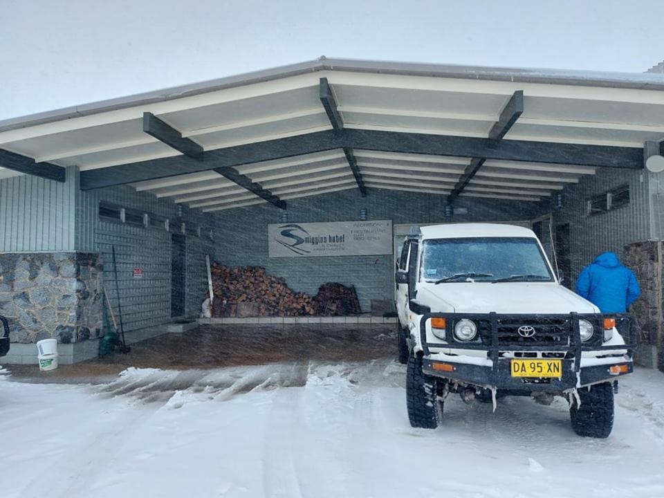 Smiggins Hotel & Chalet Apartments Perisher Valley Extérieur photo